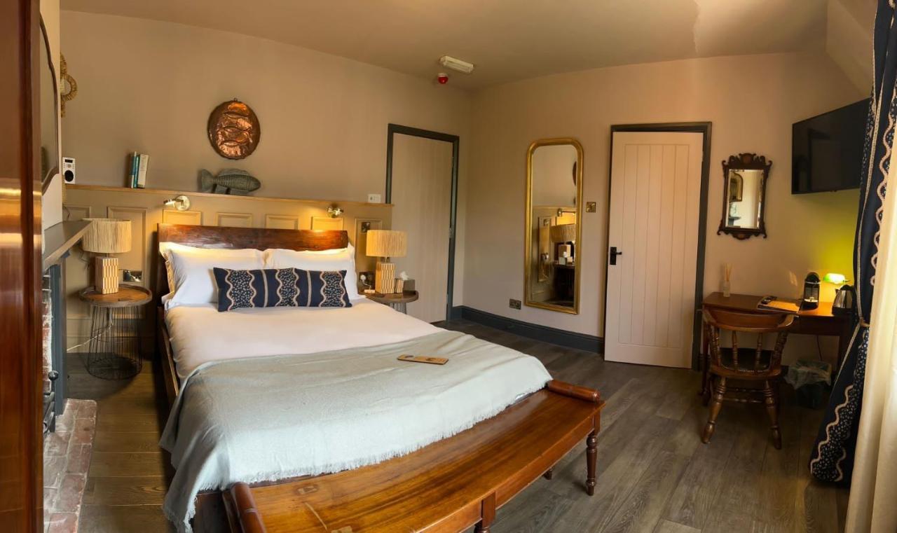 The Peat Spade Inn สต็อคบริดจ์ ภายนอก รูปภาพ